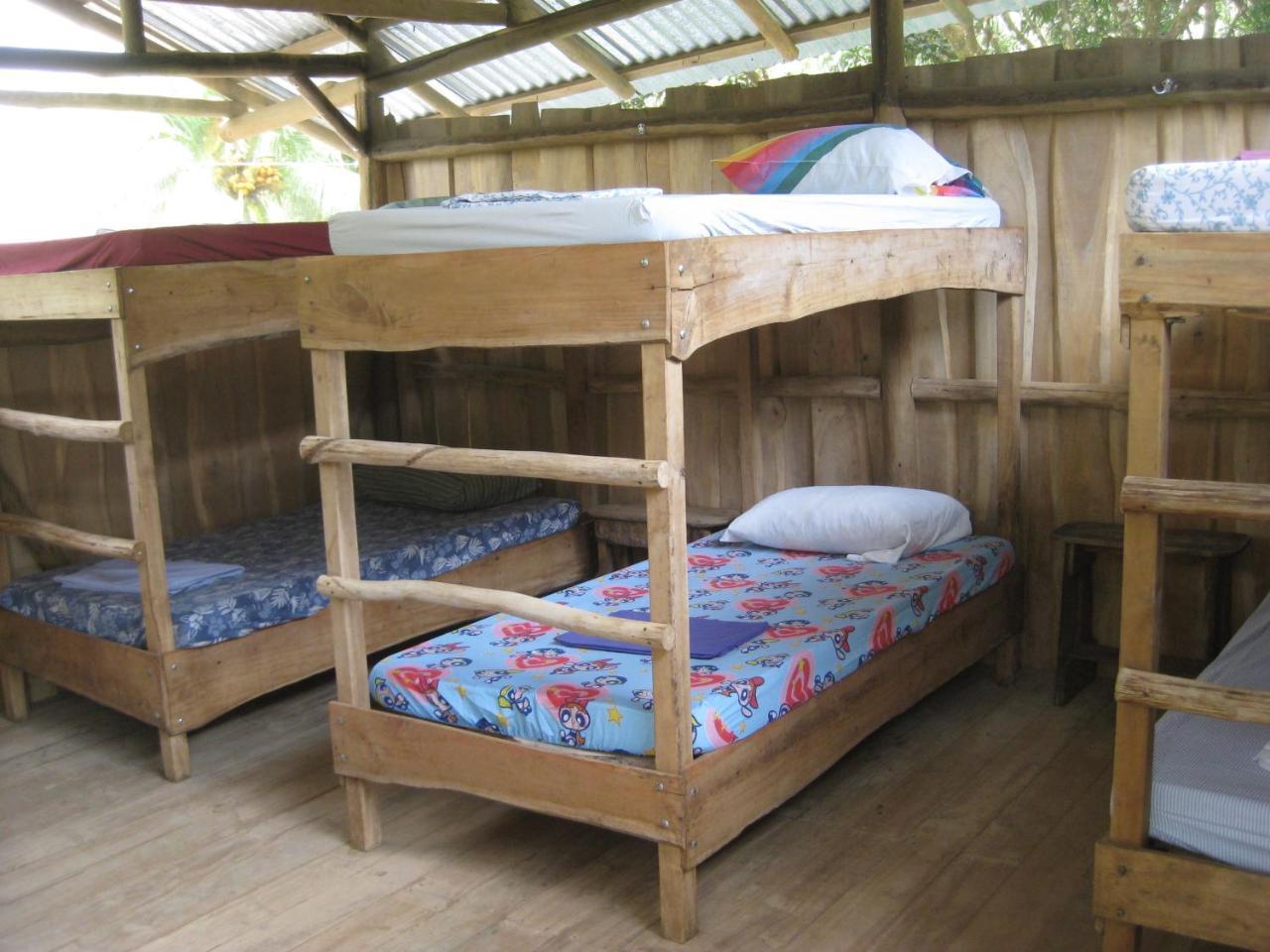 Flutterby House Uvita